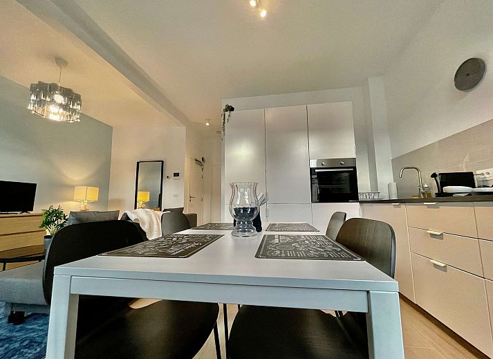 Guest house 040159 - Apartment Antwerp - Luxury Dlx 1BR Near Fashion District by OneLuxStay