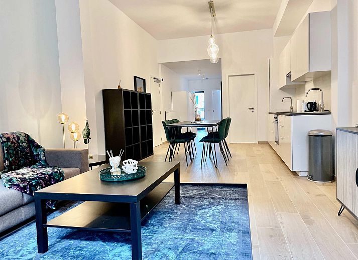 Guest house 040160 - Apartment Antwerp - Luxury 2BR 2BA Near Fashion District by OneLuxStay