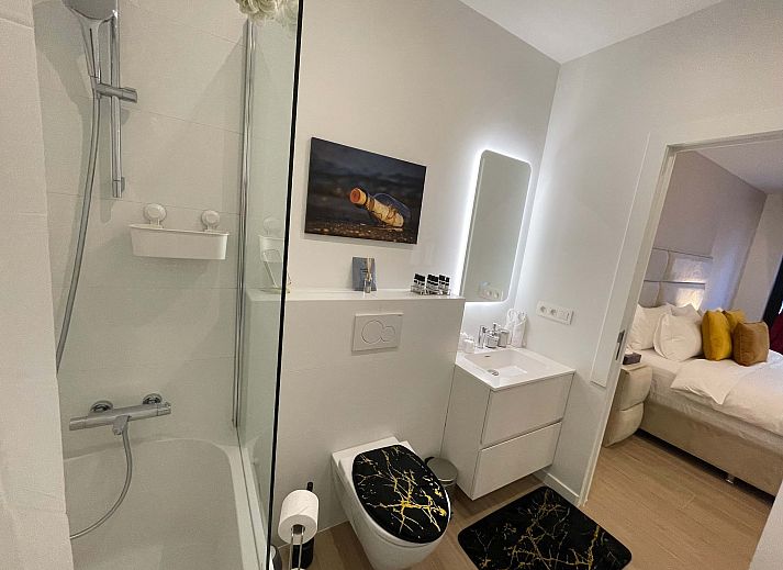 Guest house 040163 - Apartment Antwerp - One Lux Stay Near Antwerp Central Grande Deluxe 3 bedroom su