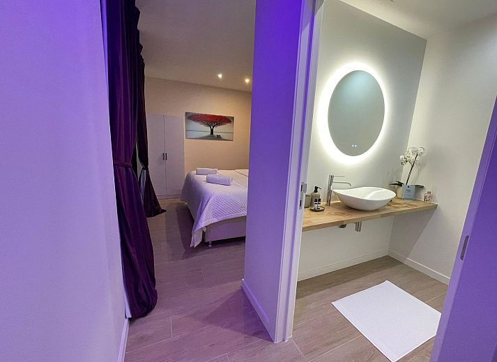 Guest house 040164 - Apartment Antwerp - One Lux Stay 3BR / 2BA Antwerp near Central Station