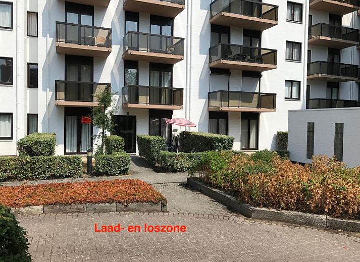 Guest house 041132 - Apartment Belgian Coast - Appartement voor 6 personen in Koksijde met zeezicht
