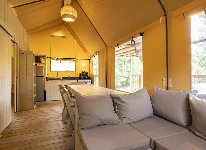Guest house 042409 - Tent house Antwerp - Ranger Lodge