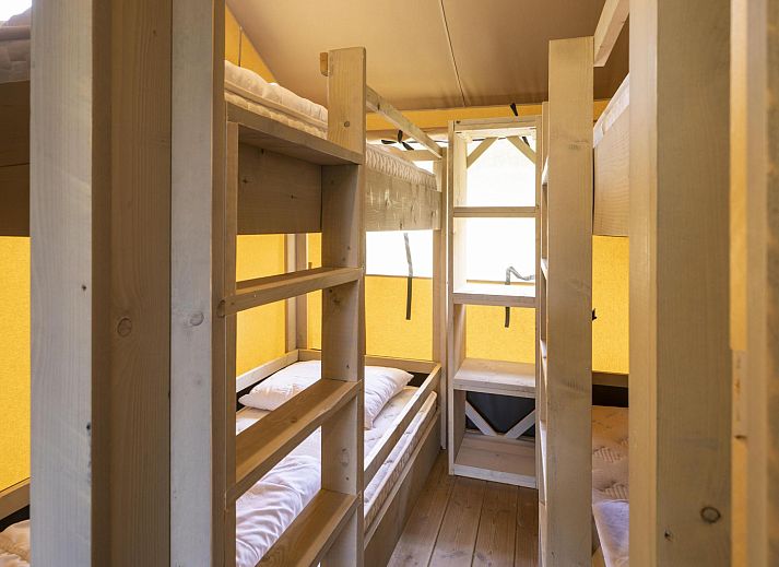 Guest house 042409 - Tent house Antwerp - Ranger Lodge