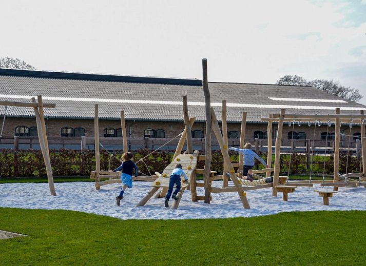 Bedroom in Driehoekshoeve vacation home Kasterlee, Antwerp overlooking the countryside.