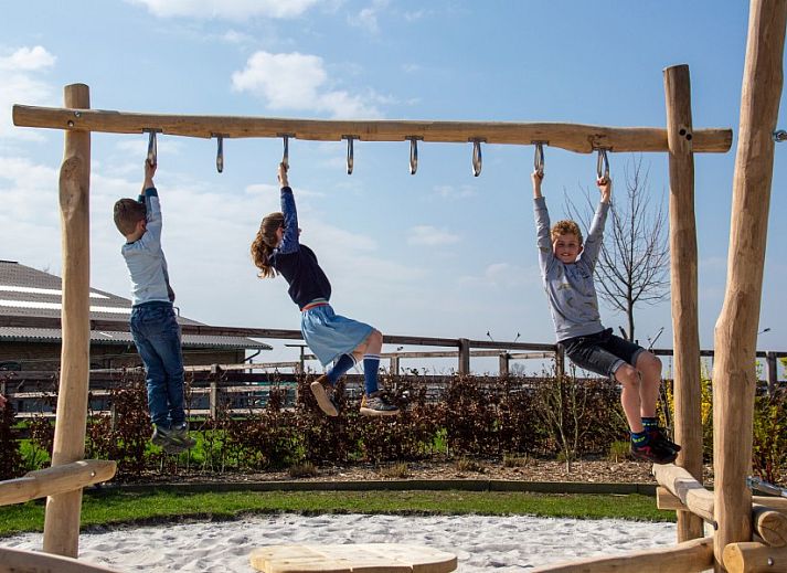 Bedroom in Driehoekshoeve vacation home Kasterlee, Antwerp overlooking the countryside.