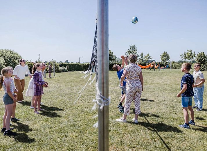 Cozy bedroom with three beds in Driehoekshoeve vacation home, Kasterlee, Antwerp.