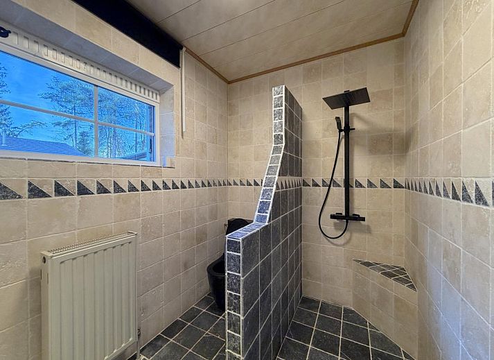 Lierelodge cottage in Oud-Turnhout, Antwerp, surrounded by nature and wooded area, ideal for relaxation and rest.