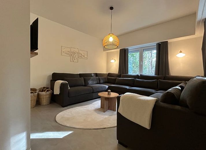 Vacation home Cottage in Wuustwezel, Antwerp, surrounded by greenery and tranquility, perfect for a relaxing stay.