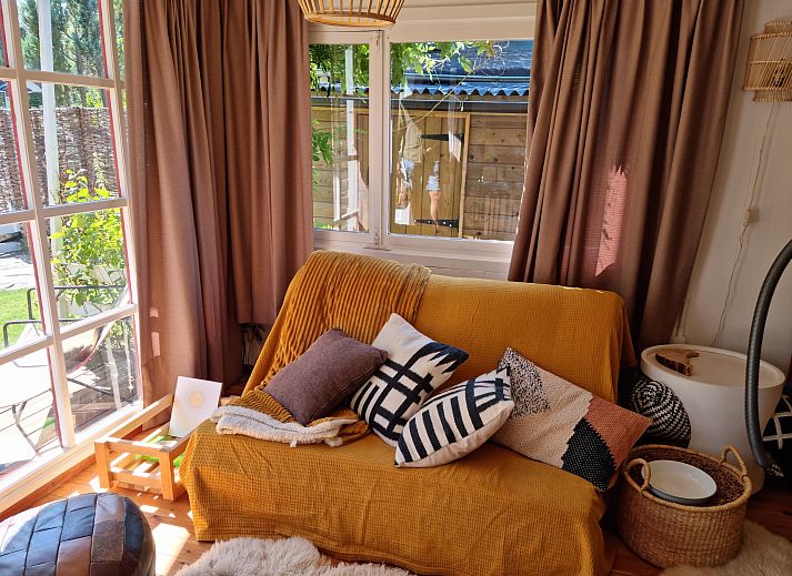 Guest house 044418 - Chalet Antwerp - Casita La Luna