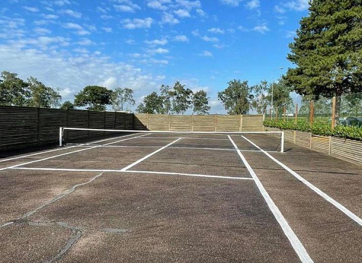 Sandstrand am Chalet Sigal in Poppel, Antwerpen. Perfekt zum Entspannen und Geniessen der Natur.