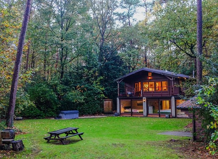 Guest house 048007 - Holiday property Antwerp - Huisje in Wechelderzande