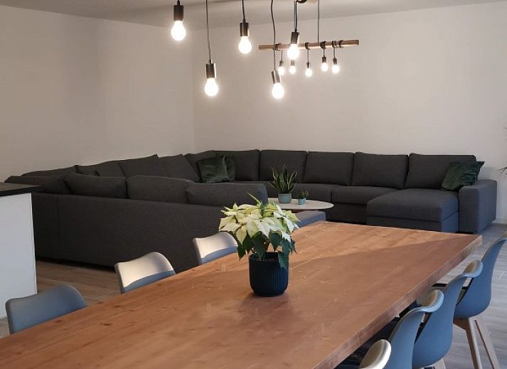Ontspannend bubbelbad in vakantiehuis Ten Velde, Hoeselt, Limburg, Belgie voor ultiem comfort en luxe.