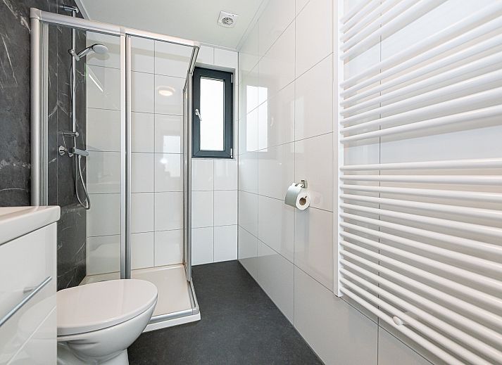 Guest house 054705 - Chalet Limburg - Chalet in Zutendaal