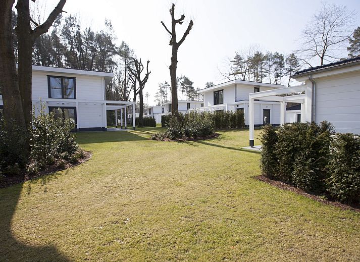 Plattegrond van Mooi Zutendaal 6-persoons villa in Zutendaal, Limburg, Belgie, met ruime woonkamer en moderne keuken.