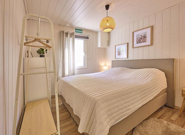 Moderne keuken in vakantiehuis Barri, Zutendaal, Limburg. Gezellige binnenruimte met veel lichtinval en stijlvolle inrichting.
