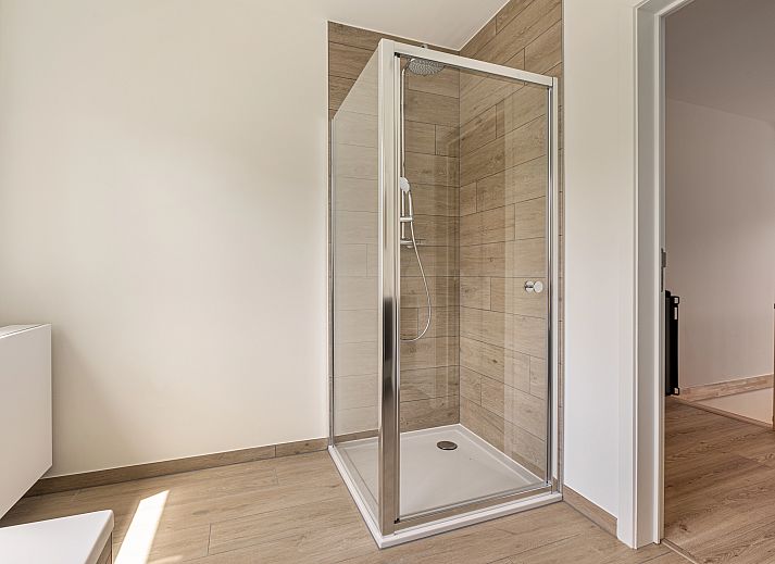 Ontspan in de luxe sauna van Mooi Zutendaal, een 6-persoons villa in Zutendaal, Limburg. Geniet van comfort en rust in Belgie.