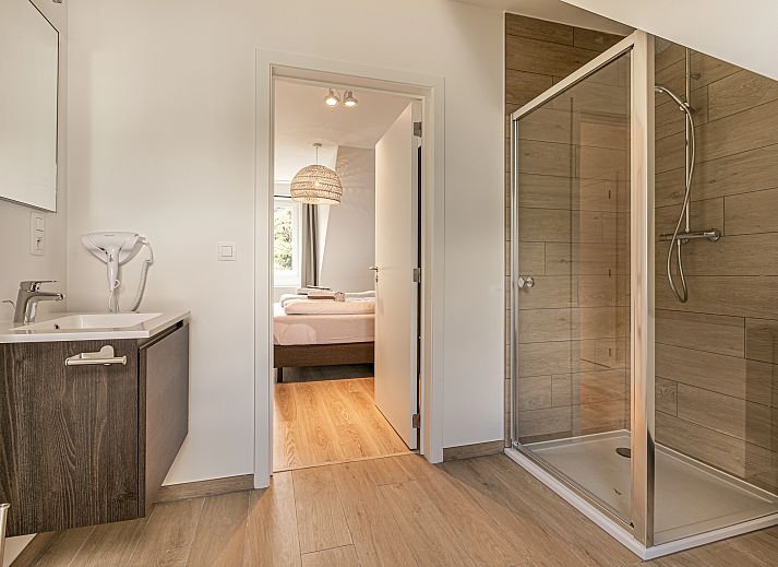 Ontspan in de luxe sauna van Mooi Zutendaal, een 6-persoons villa in Zutendaal, Limburg. Geniet van comfort en rust in Belgie.