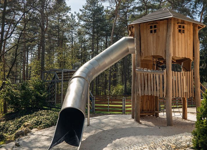 Guest house 056315 - Holiday property Limburg - Vakantiehuis Air Lodge 4