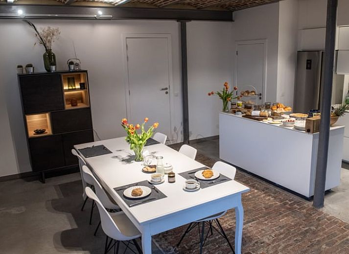 Adembenemend uitzicht op de groene heuvels rondom Vakantiehuis in Aubel, gelegen in de rustige Ardennen, Belgie.