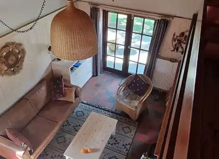 Chalet Pont du Waud, ein charmantes Ferienhaus in Waimes in den Ardennen mit einer gemuetlichen Terrasse und einer gruenen Umgebung.