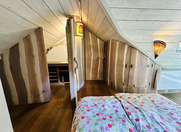 Geniet van ontspanning en plezier met de tafelvoetbaltafel in Les Ecuries du Lac, een vakantiehuis in Waimes, Ardennen, Belgie.