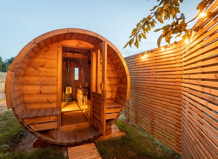 Gemuetliches Schlafzimmer im Ferienhaus in Hannut, ein gemuetliches Ferienhaus in den laendlichen Ardennen, Luettich, Belgien.