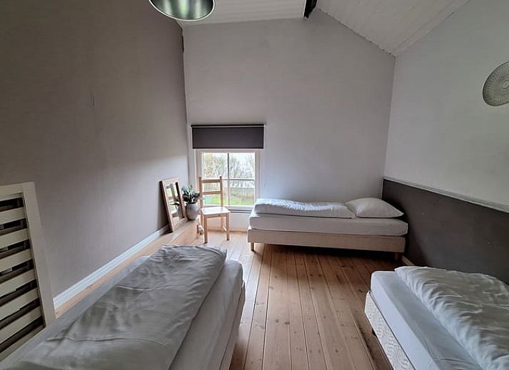 Geniessen Sie das Kochen in der modernen Kueche des Ferienhauses in Plombieres, das in den schoenen Ardennen, Luettich, Belgien liegt.