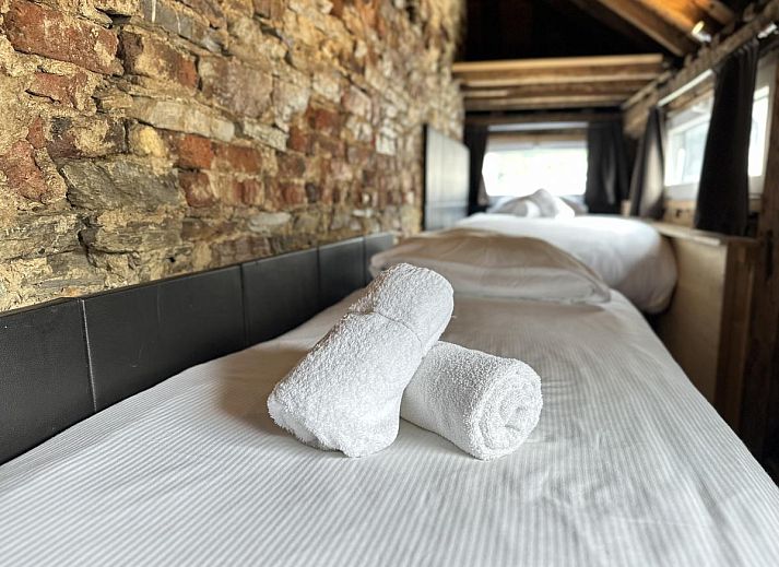 Ontdek Le Cent Quarante, een vakantiehuis in Spa, Ardennen, met historische charme en centrale ligging nabij Le Pouhon.