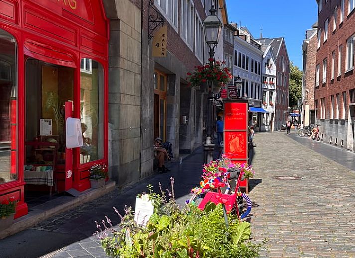 Festive decorations in Cottage in Kelmis, cottage in Kelmis, Ardennes, Belgium, with a nostalgic atmosphere.