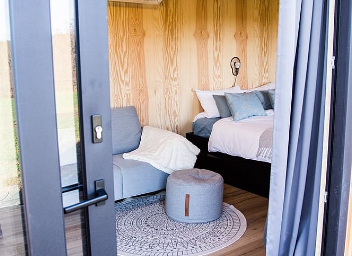 Blick von der Terrasse des Ferienhauses in Eynatten, umgeben von der friedlichen Natur der Ardennen, Luettich, Belgien.