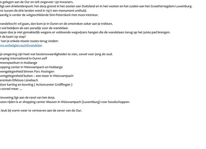 Zonnig terras bij Vakantiewoning 2 in Ouren, Ardennen, Belgie voor buiten dineren.