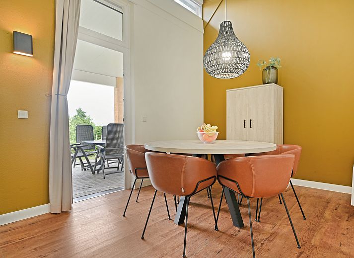 Guest house 070602 - Bungalow Hainaut - Village l'Eau d'Heure | 6-persoons bungalow - Breed Toeganke