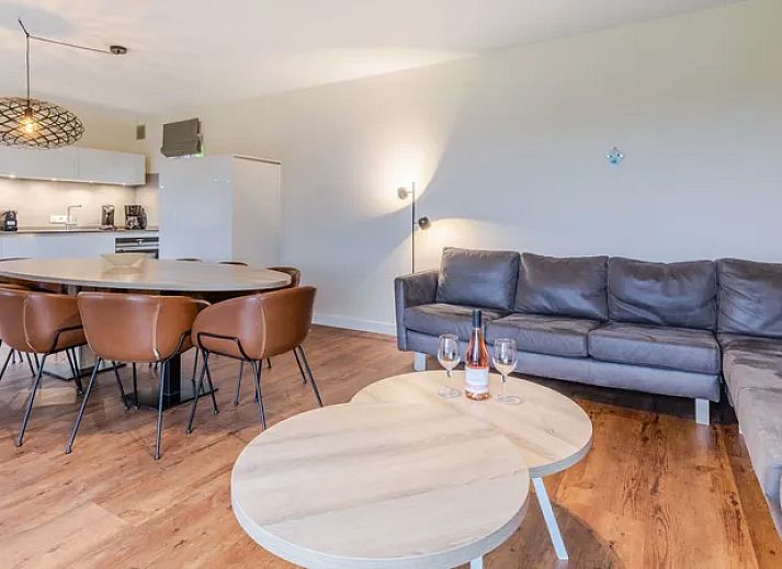 Guest house 070616 - Bungalow Hainaut - Village l'Eau d'Heure | 10-persoons bungalow | 10L1