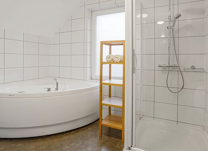 Guest house 070616 - Bungalow Hainaut - Village l'Eau d'Heure | 10-persoons bungalow | 10L1