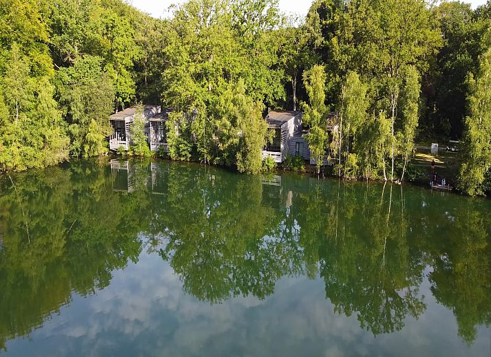 Unterkunft 07356128 - Ferienhaus Hennegau - The Lake House by YourNature