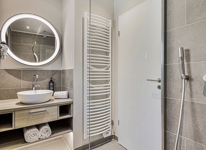 Guest house 0735612 - Bungalow Hainaut - 4-persoons The Lake House | 4B3