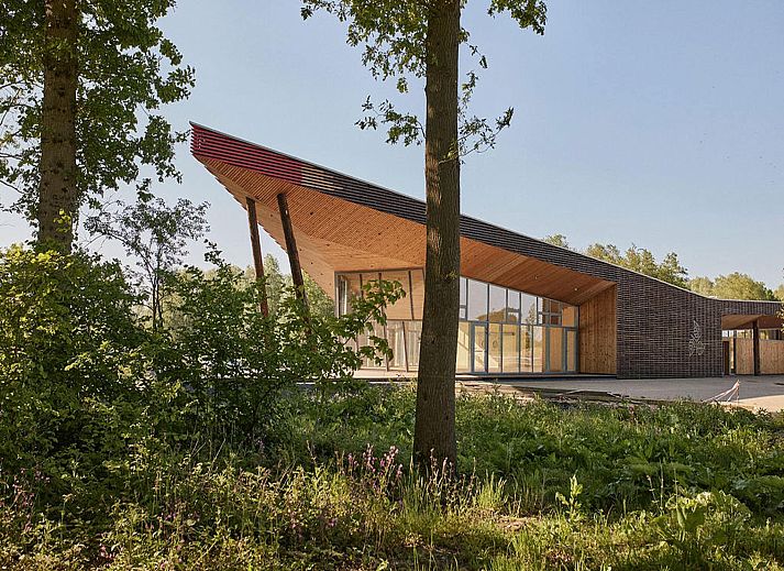 Unterkunft 0735622 - Ferienhaus Hennegau - The Large Lake House by YourNature