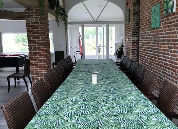 Ferienhaus in Leuze en Hainaut mit grossem Garten und Terrasse, Ferienhaus in Leuze-En-Hainaut, Hennegau, Belgien.