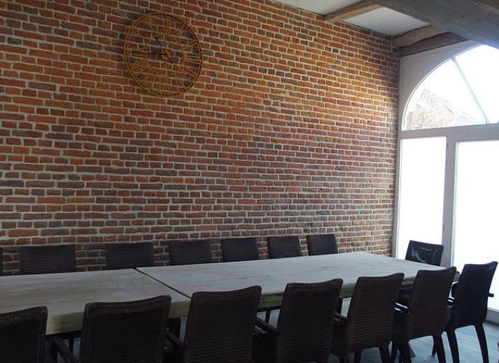 Ferienhaus in Leuze en Hainaut mit grossem Garten und Terrasse, Ferienhaus in Leuze-En-Hainaut, Hennegau, Belgien.