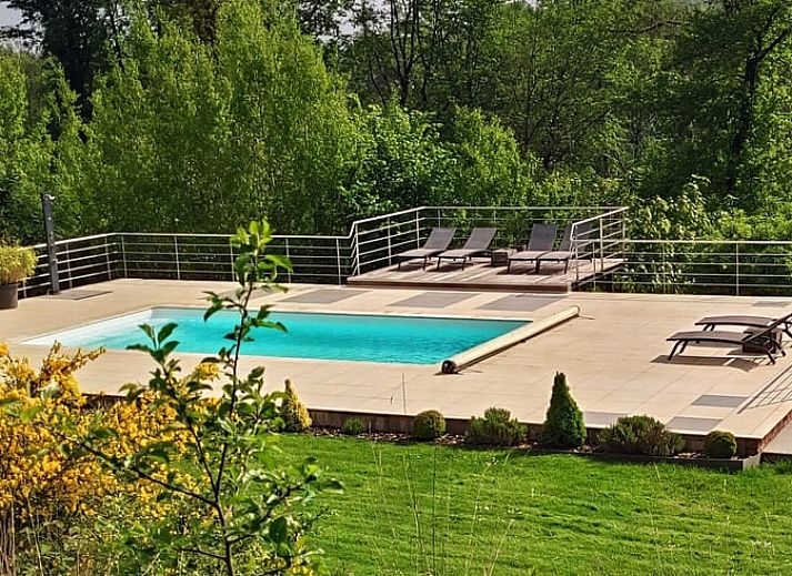 Vacation home in Fosses-la-Ville, charming illuminated stone residence in the Ardennes, Namur, Belgium.