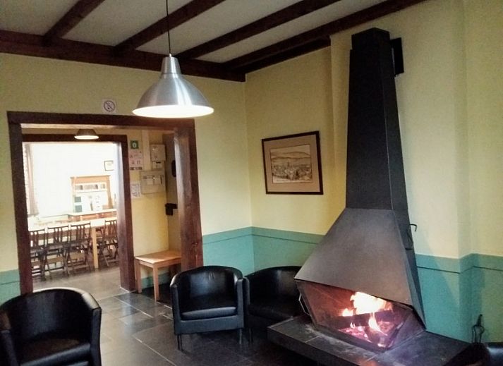 Gezellige eetruimte in Maison Del Campo, vakantiehuis in Alle-sur-Semois, Ardennen, Belgi.