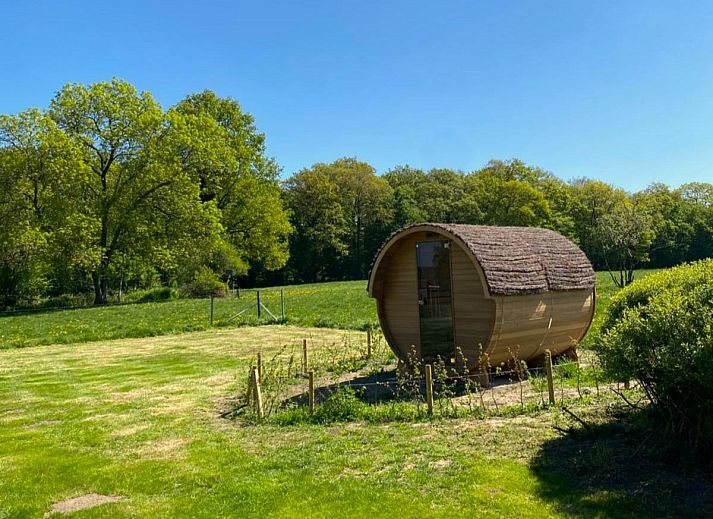 Ferienhaus "La Nouvelle Marquisette" in Houyet, Ardennen, Belgien, mit grosszuegigem Garten und malerischer Umgebung.