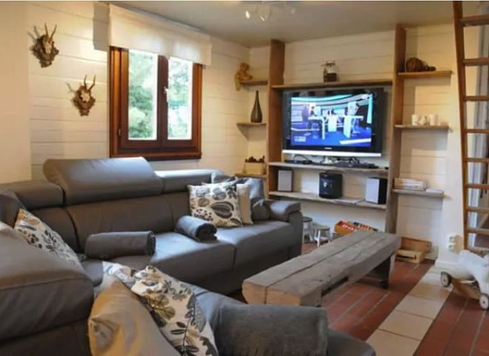 Guest house 083409 - Holiday property Namur - Vakantiehuis in Houyet