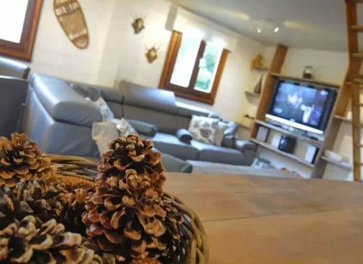 Guest house 083409 - Holiday property Namur - Vakantiehuis in Houyet