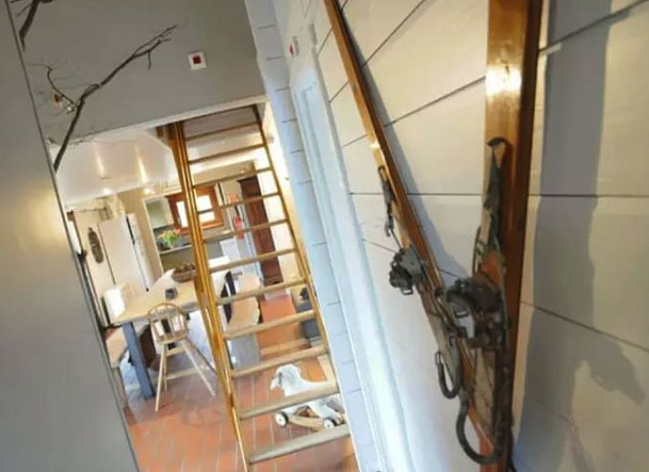 Guest house 083409 - Holiday property Namur - Vakantiehuis in Houyet