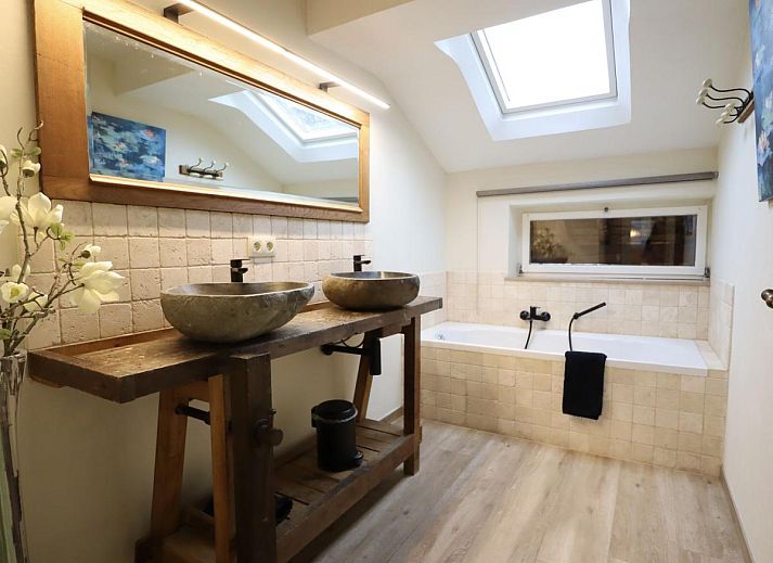 Relax in the luxurious sauna of Leora Cosy, a vacation home in Membre, Ardennes, Belgium, surrounded by serene nature.