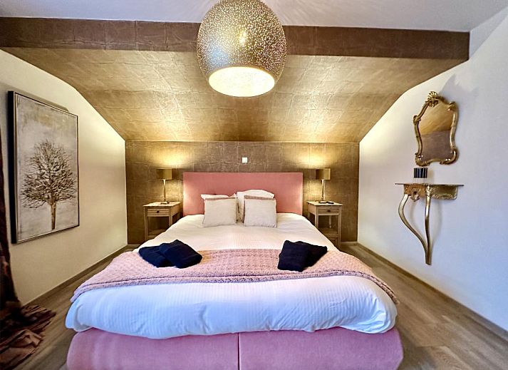 Relax in the luxurious sauna of Leora Cosy, a vacation home in Membre, Ardennes, Belgium, surrounded by serene nature.