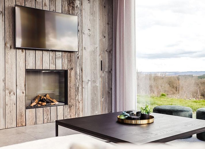 Geniessen Sie den Panoramablick auf die Natur von La Ruree, einem Ferienhaus in Heure, Ardennen, Belgien.