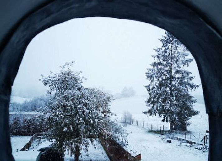 Gezellige slaapkamer met stapelbedden in vakantiehuis Falaen, Falaen, Ardennen, Belgie.