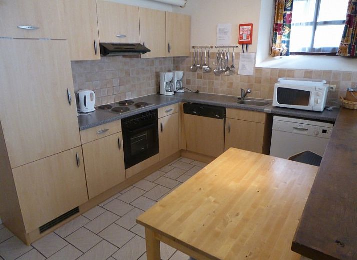 Wellnessruimte in La Ferme Dochamps, vakantiehuis in Dochamps, Ardennen met moderne sauna.